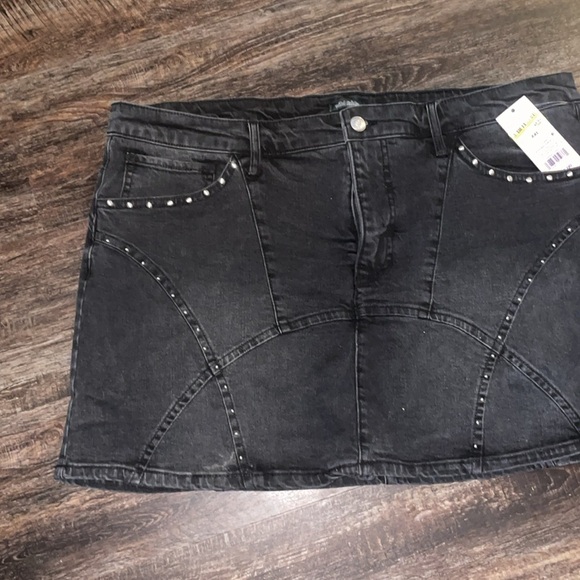 Wild Fable Black Denim Mini Skort with Stud Details - Picture 2 of 5